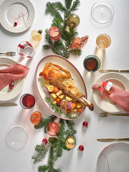 Arterofotografos es un estudio especializado en Fotografía publicitaria en Valencia, fotografia de producto profesional, estudio de fotografia en valencia, fotografia de interiorismo, fotografia de alimentacion, produccion de video corporativo en valencia, fotografia profesional de alta calidad