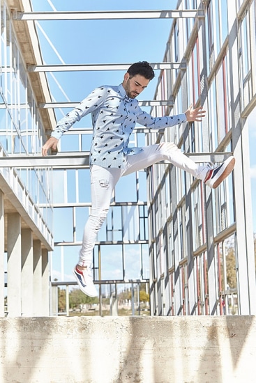 Arterofotografos es un estudio especializado en Fotografía publicitaria en Valencia, fotografia de producto profesional, estudio de fotografia en valencia, fotografia de interiorismo, fotografia de alimentacion, produccion de video corporativo en valencia, fotografia profesional de alta calidad