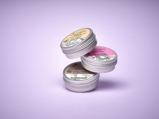 Arterofotografos es un estudio especializado en Fotografía publicitaria en Valencia, fotografia de producto profesional, estudio de fotografia en valencia, fotografia de interiorismo, fotografia de alimentacion, produccion de video corporativo en valencia, fotografia profesional de alta calidad