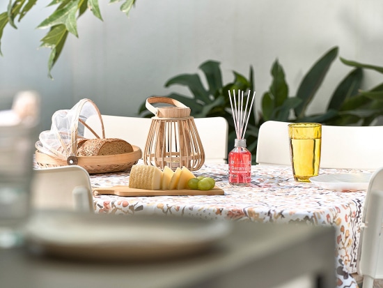 Arterofotografos es un estudio especializado en Fotografía publicitaria en Valencia, fotografia de producto profesional, estudio de fotografia en valencia, fotografia de interiorismo, fotografia de alimentacion, produccion de video corporativo en valencia, fotografia profesional de alta calidad