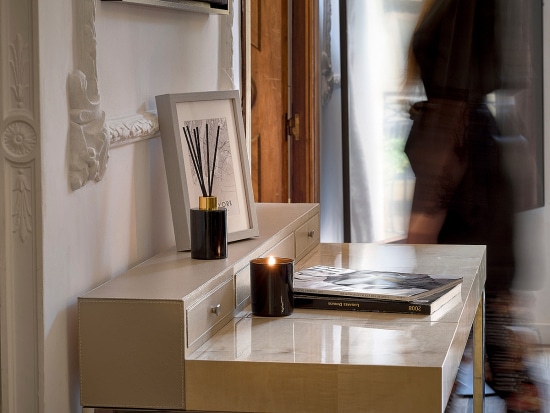 Arterofotografos es un estudio especializado en Fotografía publicitaria en Valencia, fotografia de producto profesional, estudio de fotografia en valencia, fotografia de interiorismo, fotografia de alimentacion, produccion de video corporativo en valencia, fotografia profesional de alta calidad