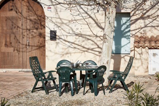 Arterofotografos es un estudio especializado en Fotografía publicitaria en Valencia, fotografia de producto profesional, estudio de fotografia en valencia, fotografia de interiorismo, fotografia de alimentacion, produccion de video corporativo en valencia, fotografia profesional de alta calidad